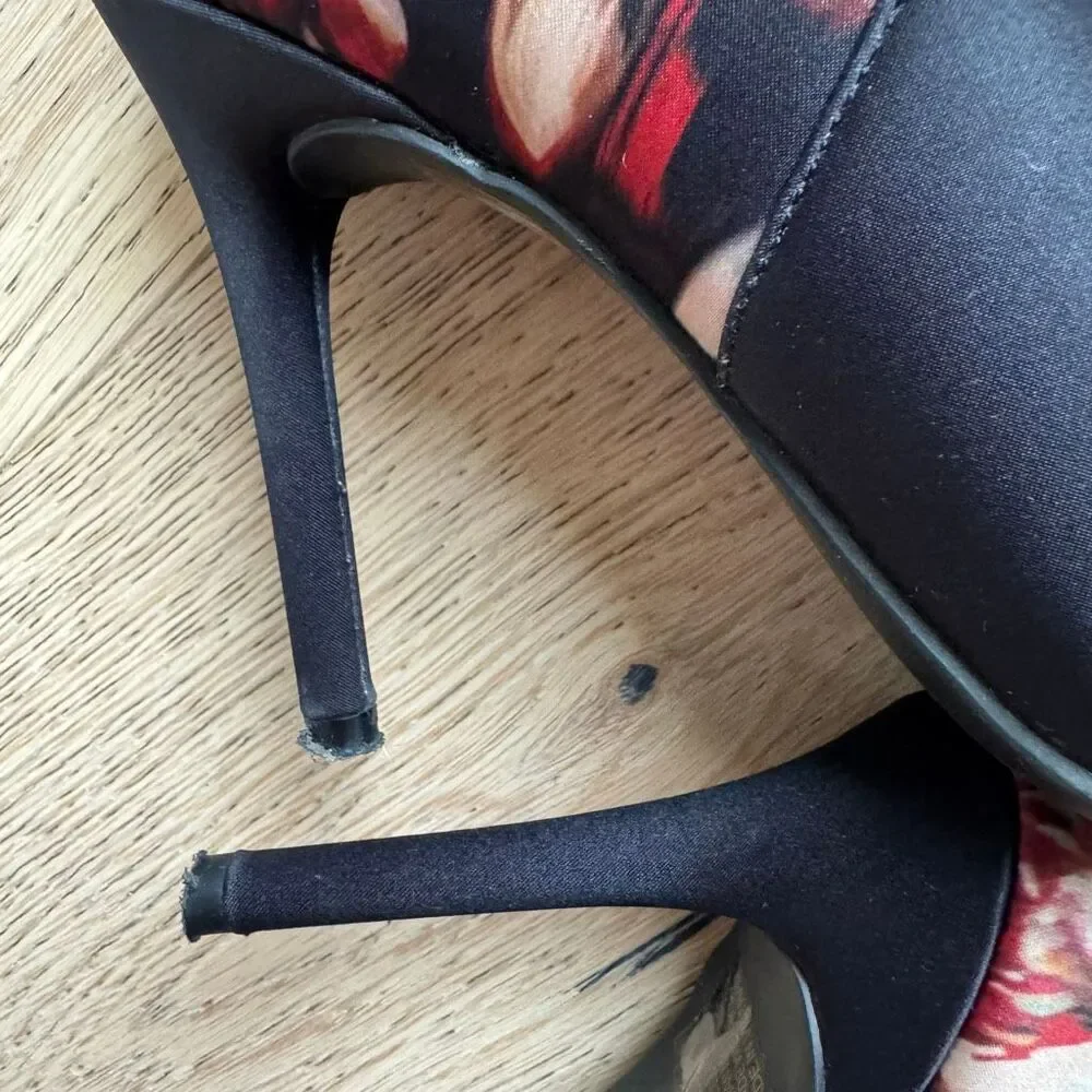 Jessica Simpson Over The Knee Stretch Black Floral Stiletto 4” Heel Size 6 Black